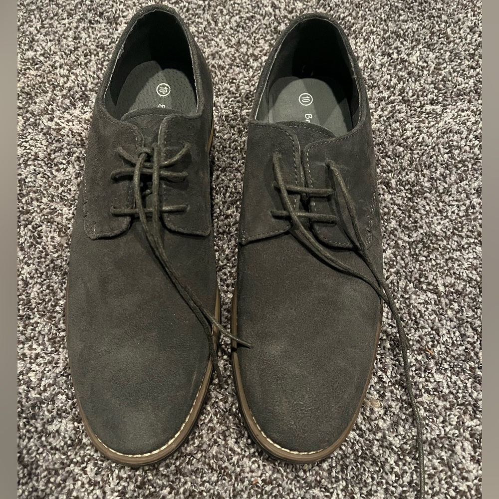 Mens dress shoes